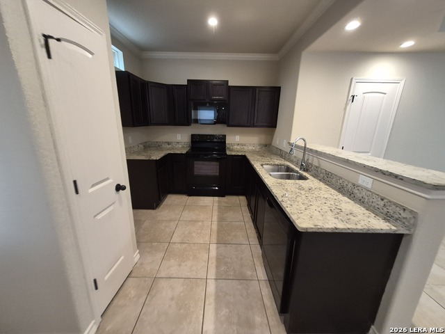 7034 Lakeview Dr. Property Photo 8