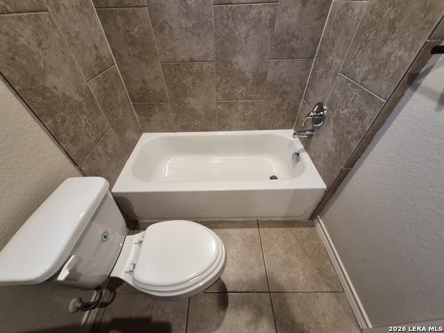 7034 Lakeview Dr. Property Photo 29