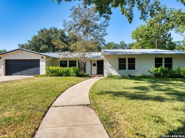 219 Tophill Rd Property Photo 2