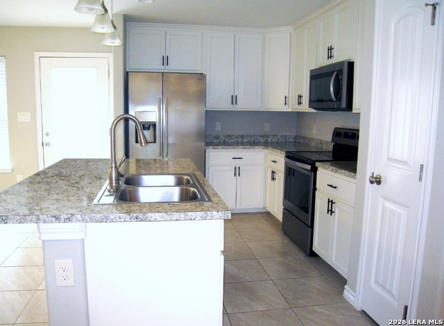 1229 Bob White Dr Property Photo 8