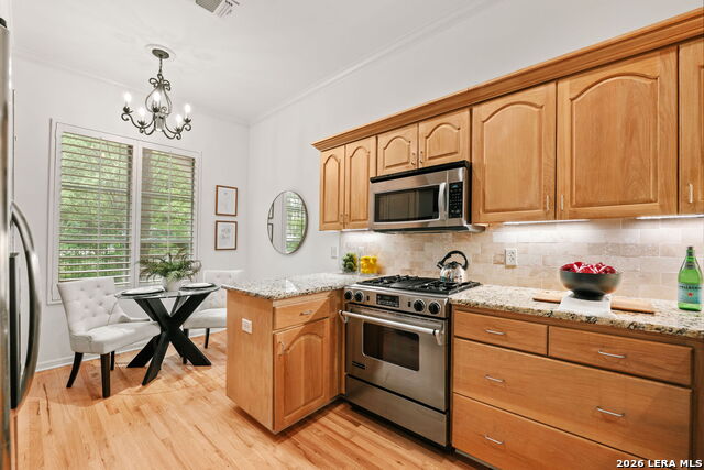 137 Saint Dennis Ave Property Photo 9