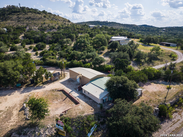 1200 & 1340 Hinch Property Photo 36