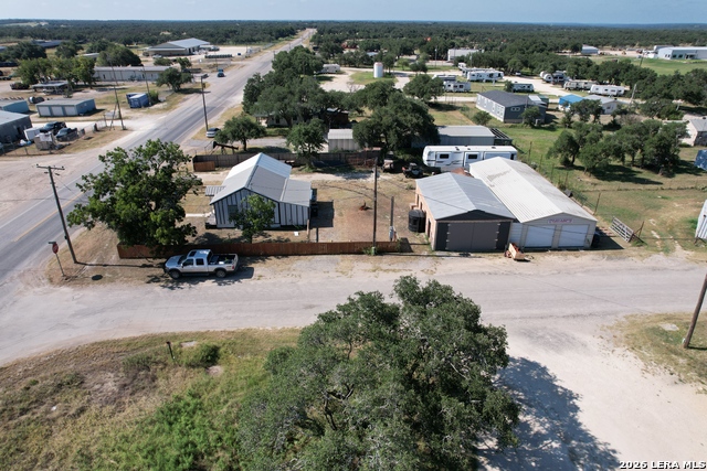 902 S State Highway 55 Property Photo 4