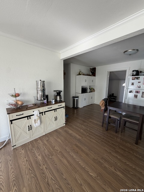 902 S State Highway 55 Property Photo 10
