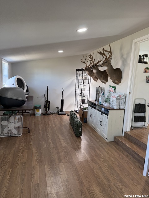 902 S State Highway 55 Property Photo 15