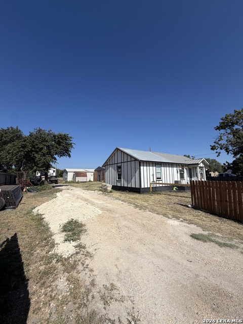902 S State Highway 55 Property Photo 29
