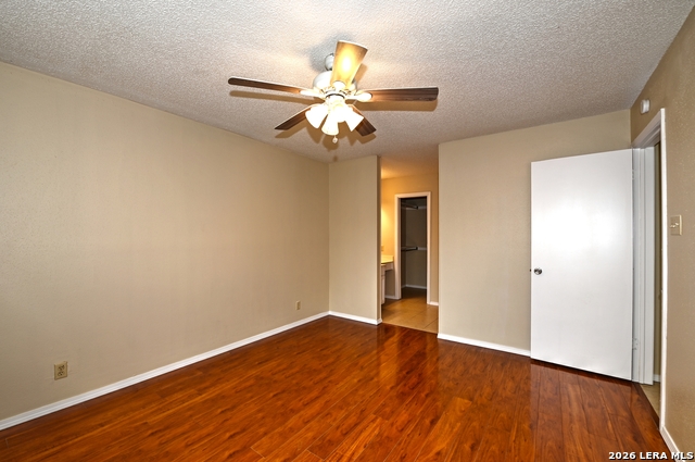 13706 Winding Hl Property Photo 10