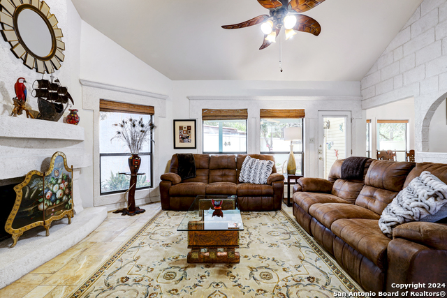 2654 Chestnut Bnd Property Photo 3