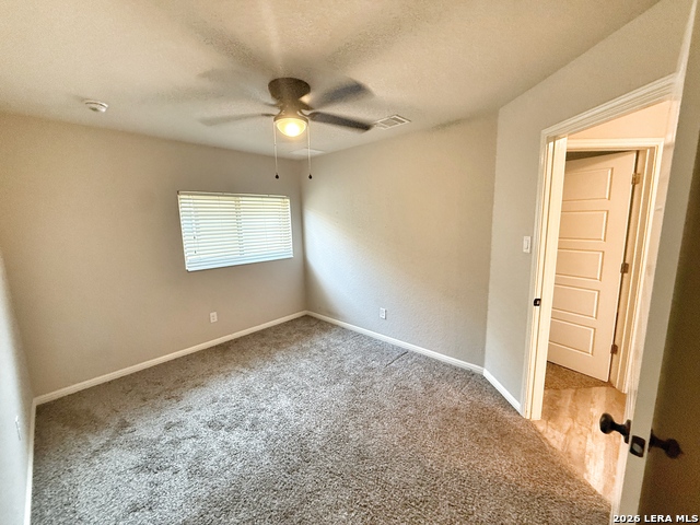 8819 Straight Oaks Property Photo 24