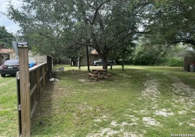25 San Antonio Ave Property Photo 3