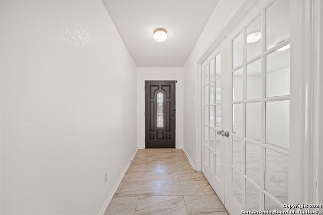 320 Lonestar Gait Property Photo 5
