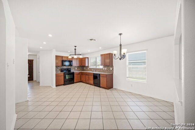 320 Lonestar Gait Property Photo 6