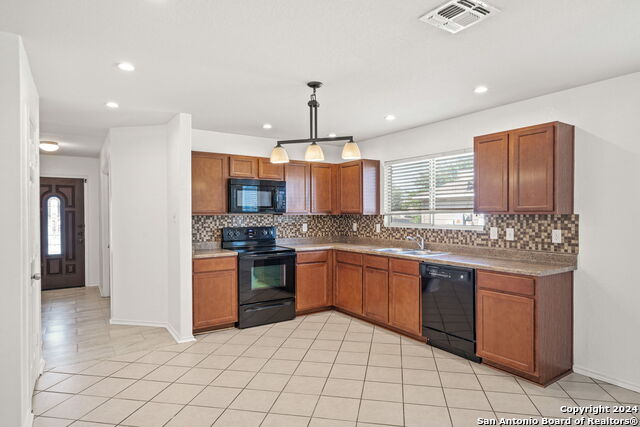 320 Lonestar Gait Property Photo 10