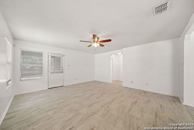 320 Lonestar Gait Property Photo 15