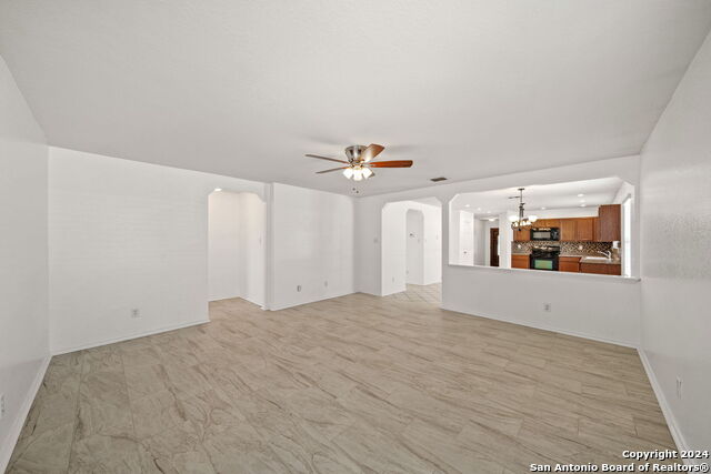 320 Lonestar Gait Property Photo 16
