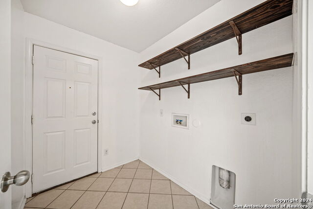 320 Lonestar Gait Property Photo 19
