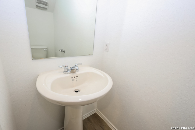 6611 Scarecrow Property Photo 12