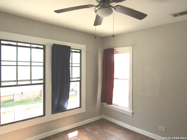 919 Alametos Property Photo 17