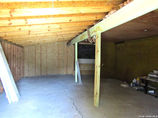 919 Alametos Property Photo 26