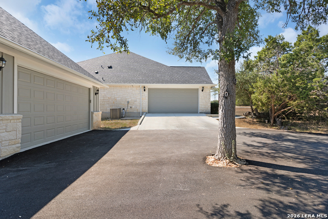 526 Stars And Stripes Property Photo 5
