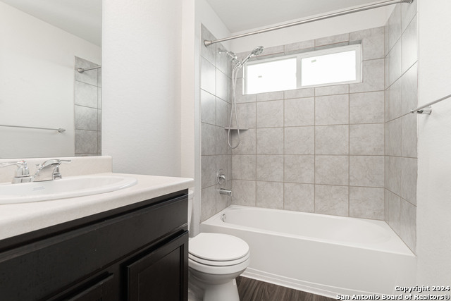 2611 Barbwire Way Property Photo 8