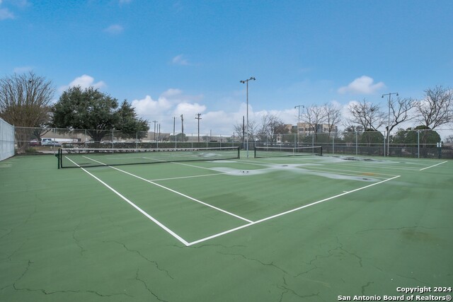 7707 Broadway Property Photo 21
