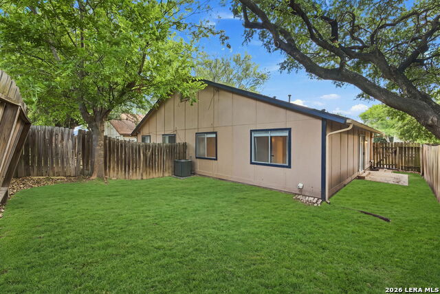 12225 Ridge Crown St Property Photo 17