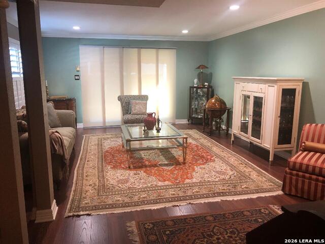 2300 Nacogdoches Rd Property Photo 2