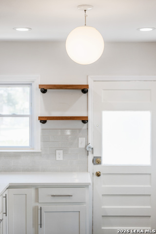 410 N Meadowlane Dr Property Photo 15