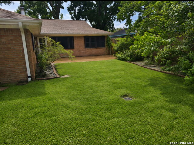 907 Redway Ln Property Photo 3