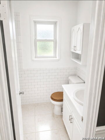 907 Redway Ln Property Photo 19