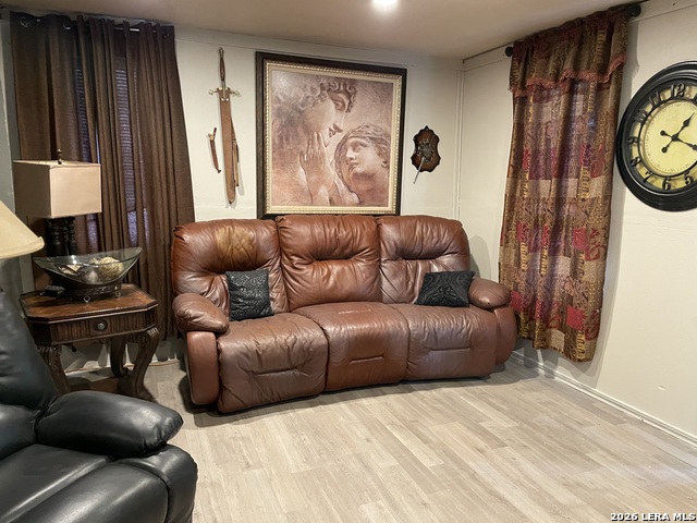604 Linda Lou Dr Property Photo 12