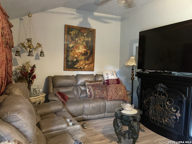 604 Linda Lou Dr Property Photo 24