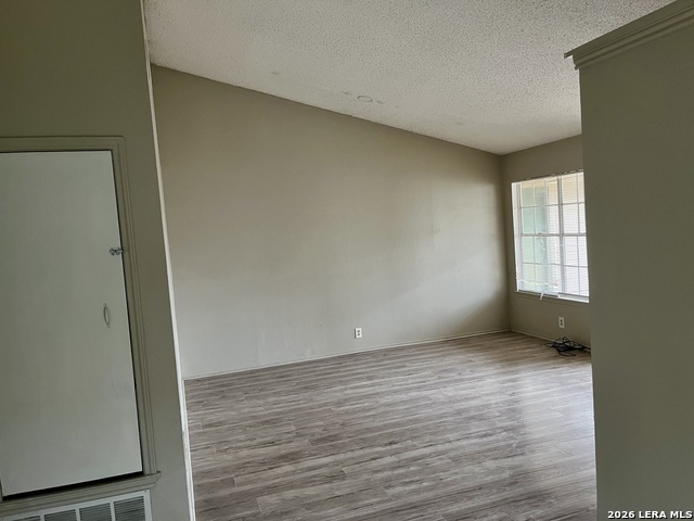 12233 Ridge Crown St Property Photo 4