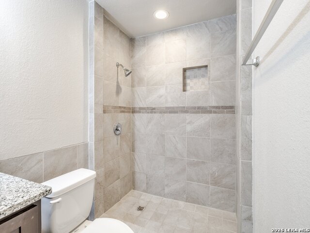100 Lorenz Rd Property Photo 14