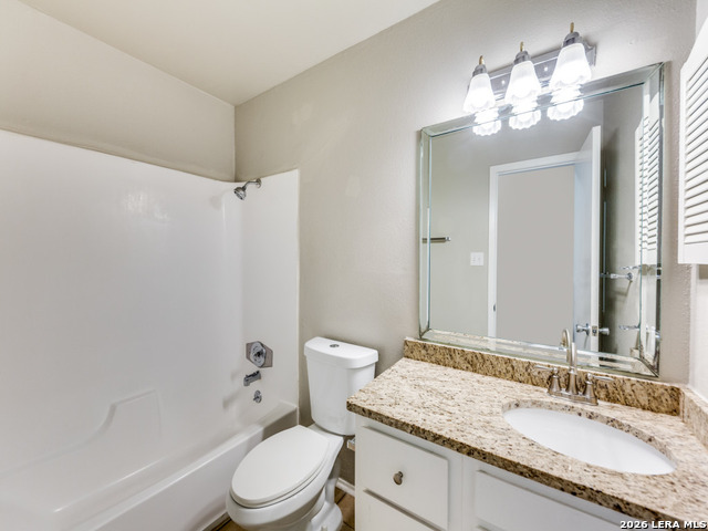 100 Lorenz Rd Property Photo 21