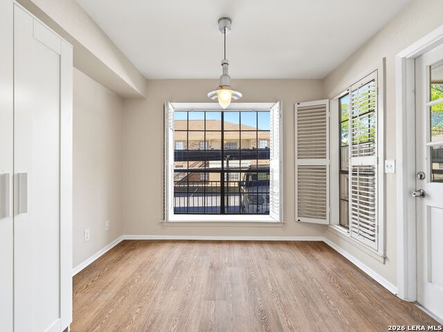 7926 Broadway Property Photo 15