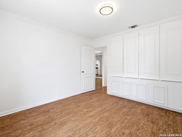 7926 Broadway Property Photo 18