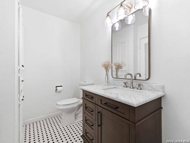 7926 Broadway Property Photo 19
