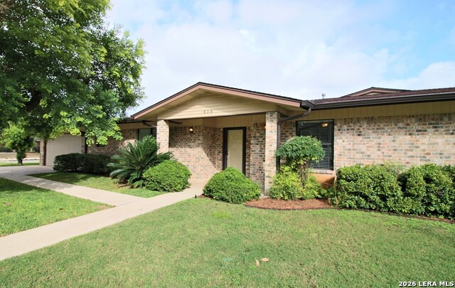 610 Creek Dr Property Photo 1