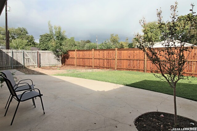 610 Creek Dr Property Photo 11