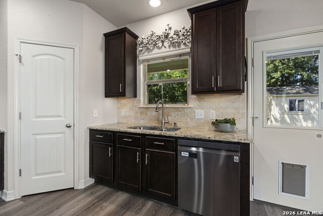 5287 Top Ridge Ln Property Photo 13