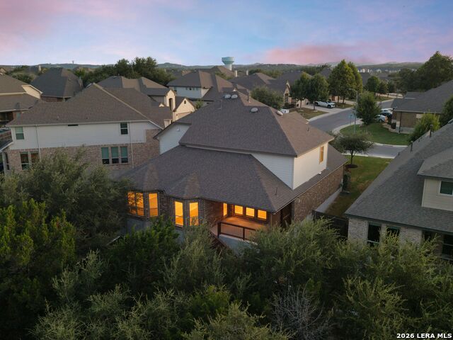 27106 Falls Cv Property Photo 7