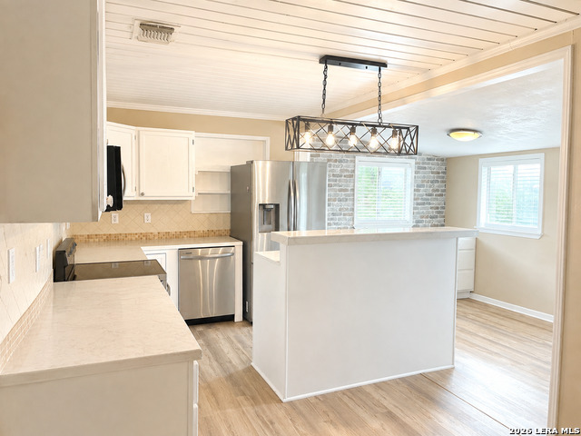 1089 High Point Property Photo 2