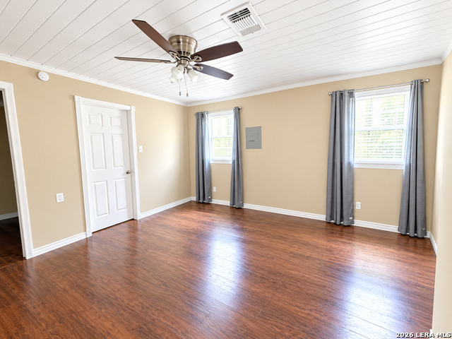 1089 High Point Property Photo 5