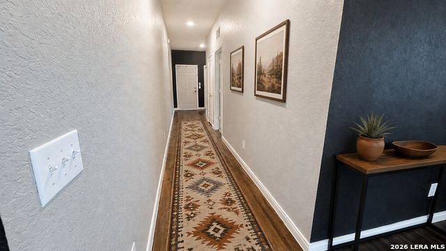 8607 Rock Mdw Property Photo 4