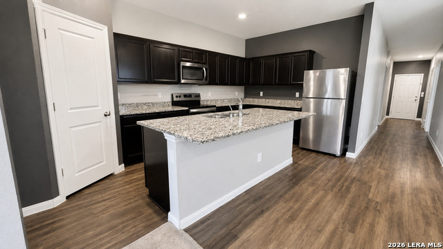 8607 Rock Mdw Property Photo 11