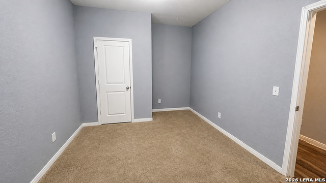 8607 Rock Mdw Property Photo 27