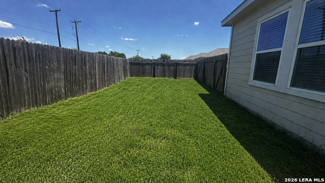 8607 Rock Mdw Property Photo 37