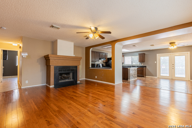 5602 Timber Bark Property Photo 3